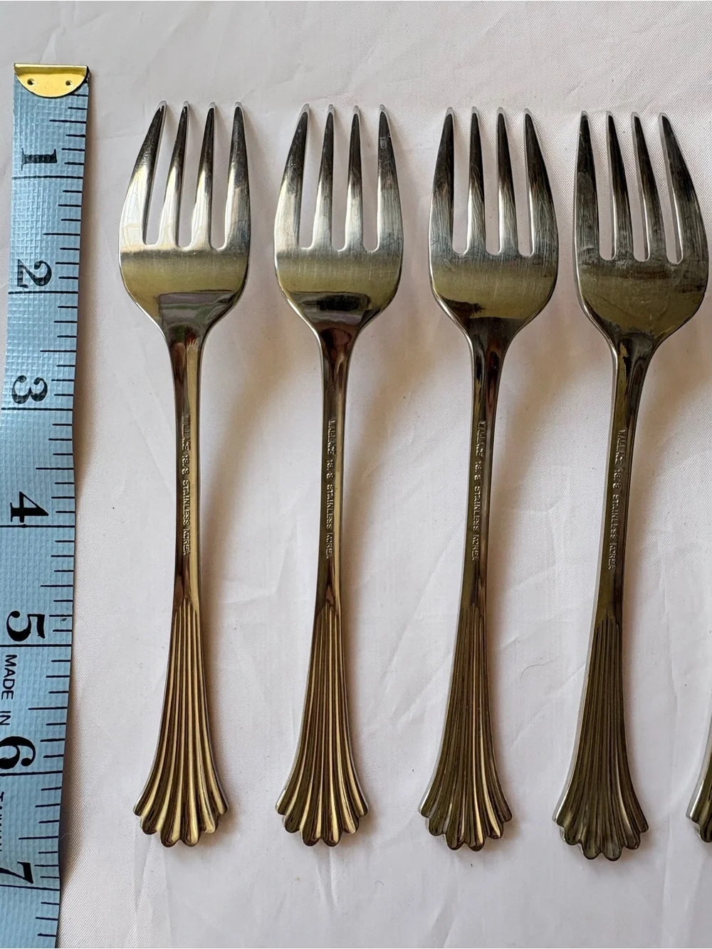 7 Vintage Wallace Discontinued Tiara Salad Forks